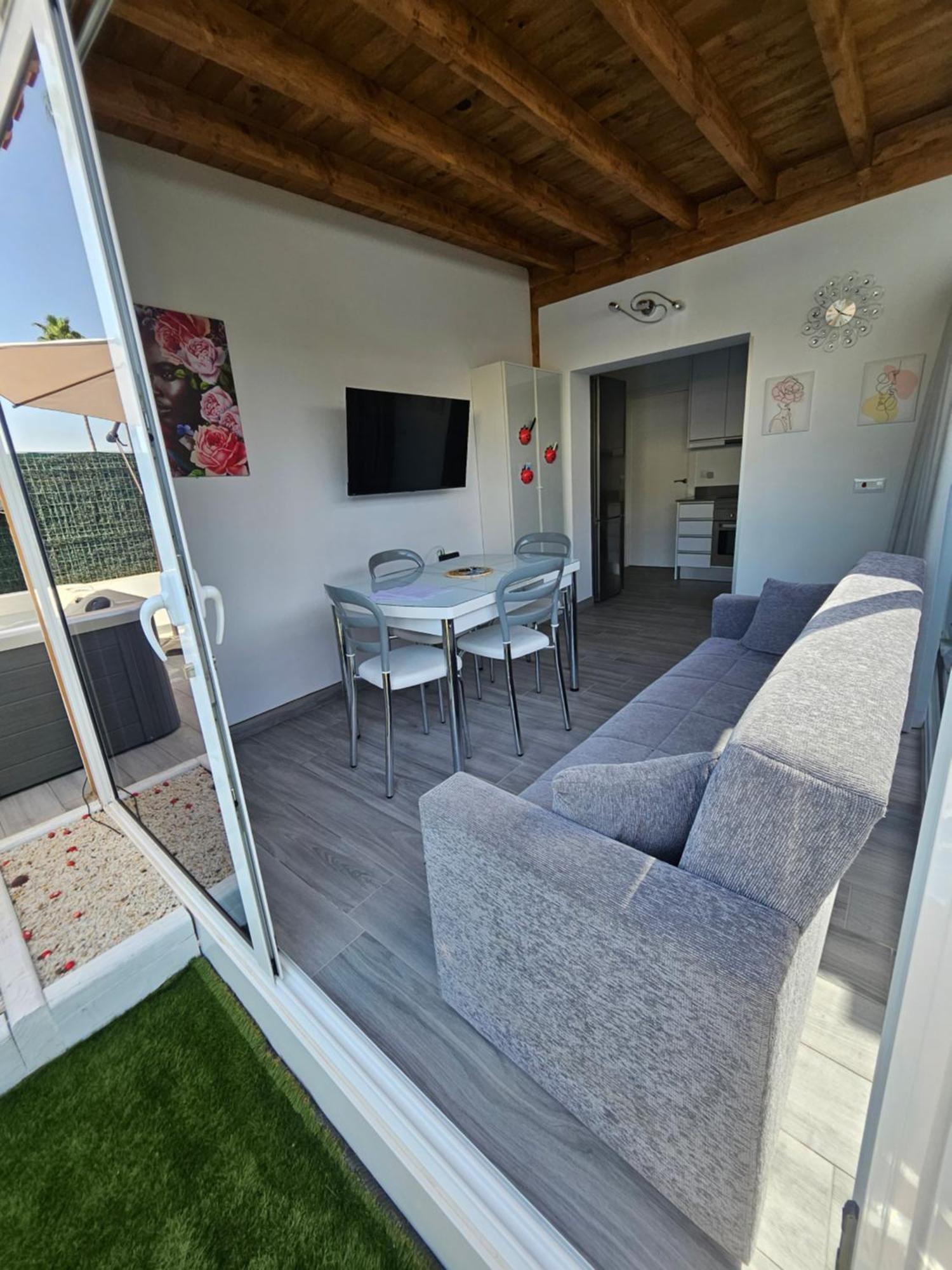 Luxury With Privacy And Jacuzzi By Canarias Prime Homes * Maspalomas (Gran Canaria)